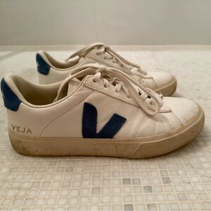 Veja sneakers